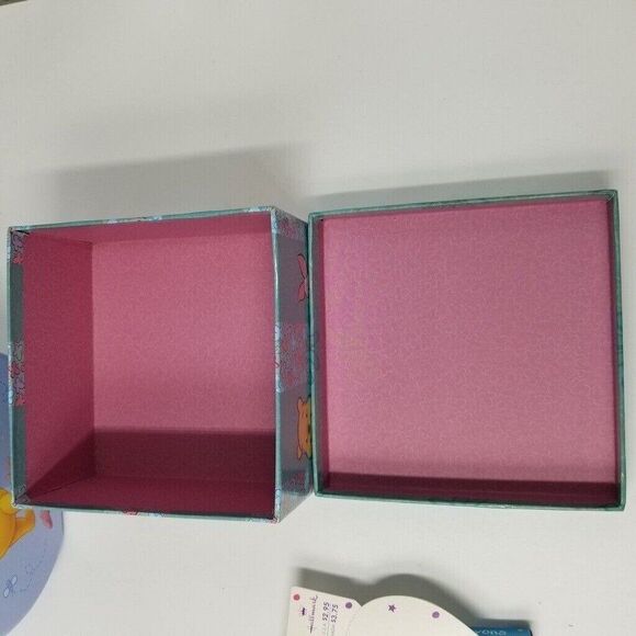 Vintage Disney Pooh Pin Gift Box Crayons Lunch Box Desk Set New Lot 4 - Picture 4 of 8